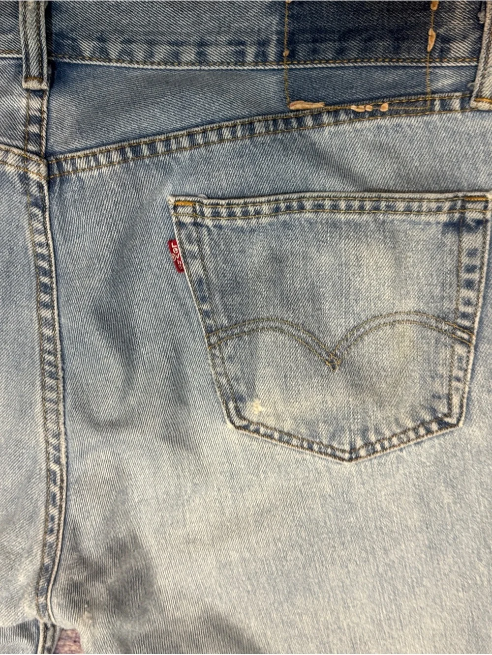 Men's Vtg 2000’s Levi 505 Light Wash Blue Denim Jeans